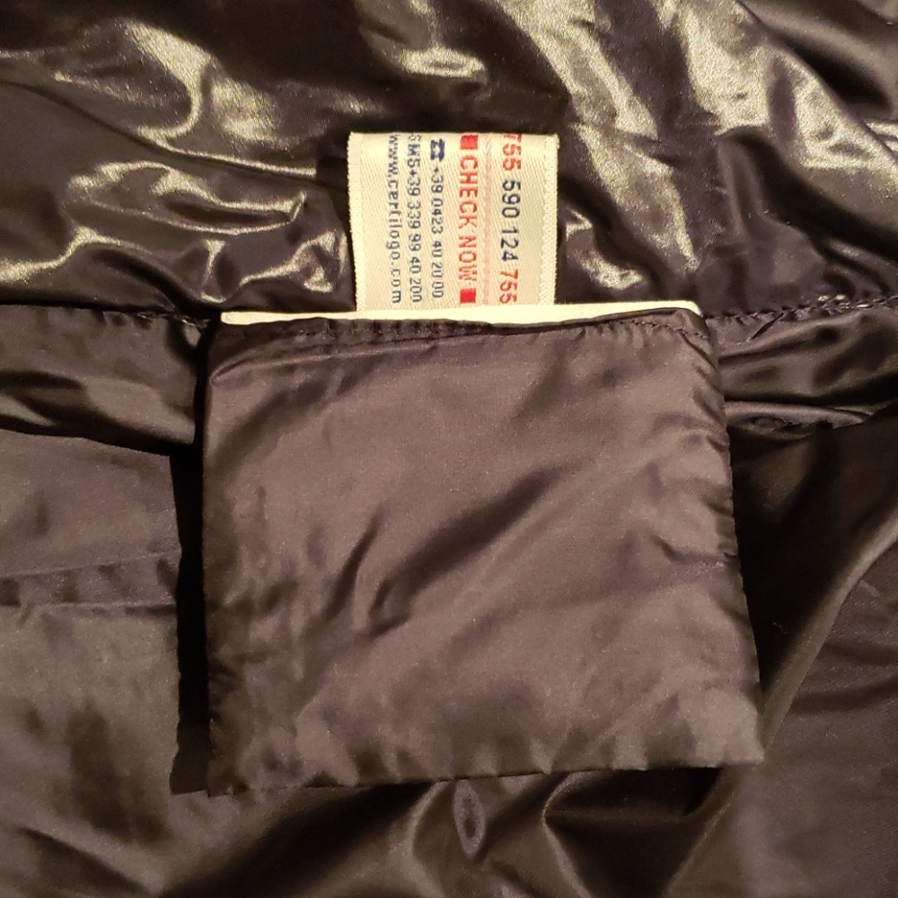 Moncler light down jacket - Picture 7 of 12